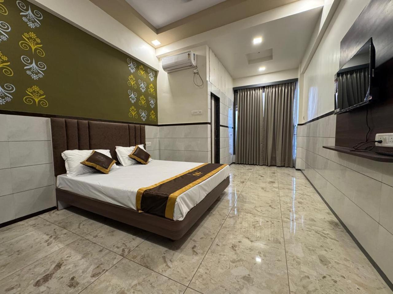 Majestic Inn Васаи Экстерьер фото